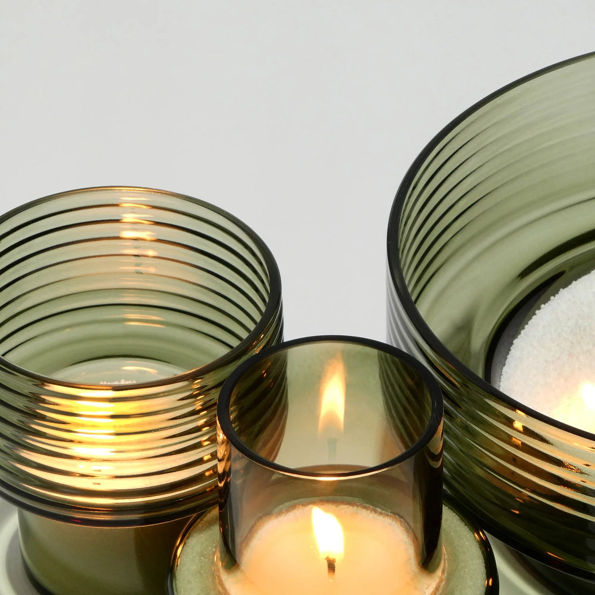 Conjunto de 3 Castiçais de Vidro Soprado Glow Together | Verde Fumado